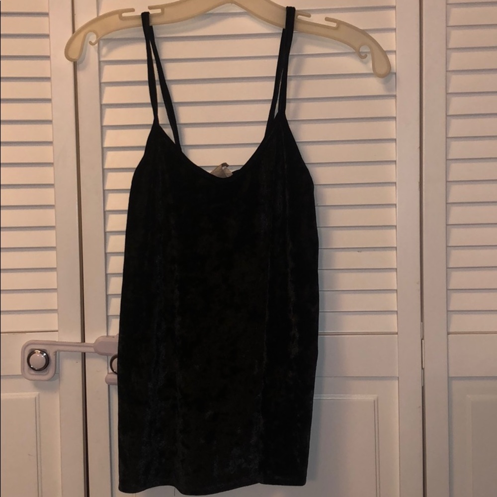 Caution to the wind black belt small tank